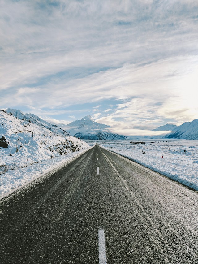 Jak řídit na zasněžených silnicích?